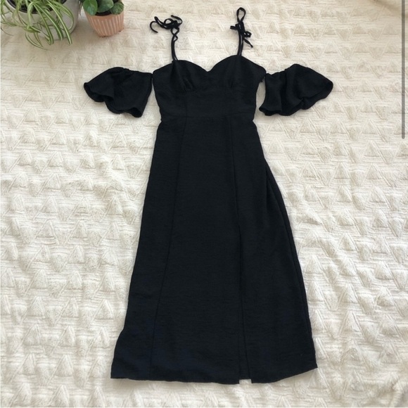 Urban Outfitters NWT little black dress with slit Small - Picture 5 of 14